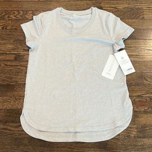 NWT Athleta Uptempo T Shirt - Gray Size S